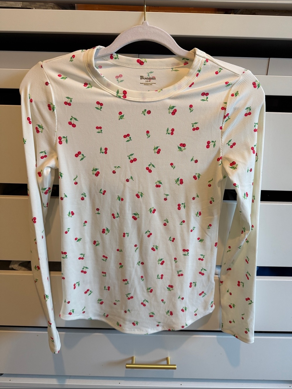 Long-Sleeve Cherry Print Top - White